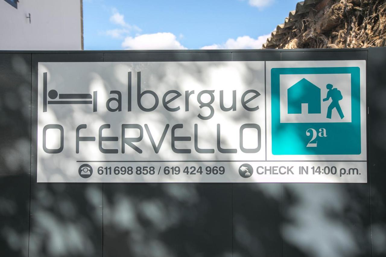 Albergue O Fervello Lavacolla Exterior foto